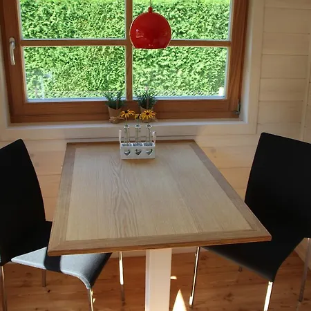Zirkuswagen In Vakantiehuis